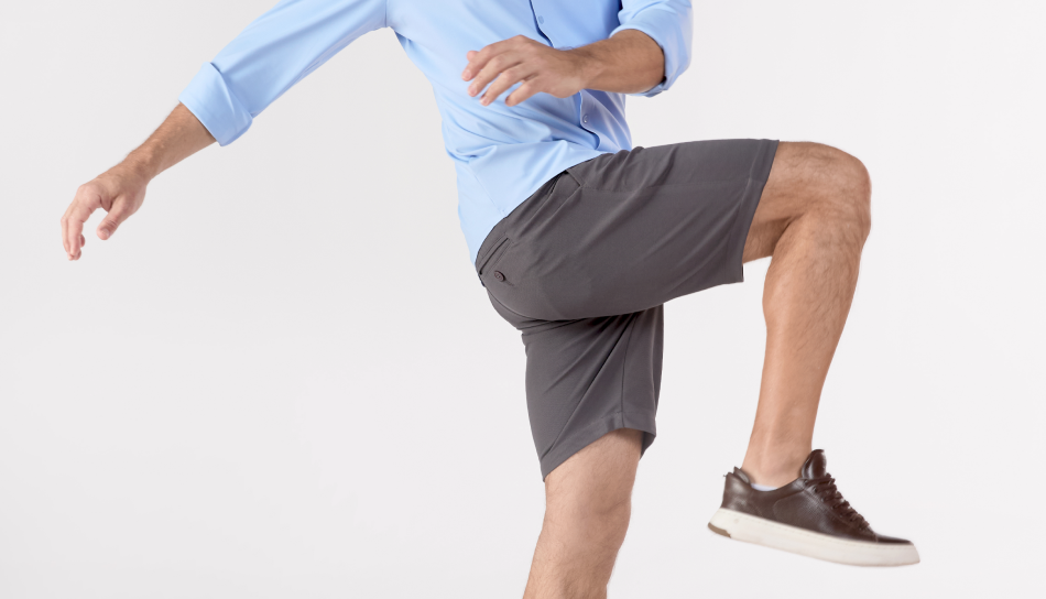 Homem vestindo Camisa Social Tecnológica X-Tretch da Consolatio