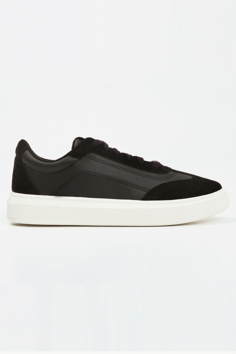 Tênis Casual Vintage — Preto