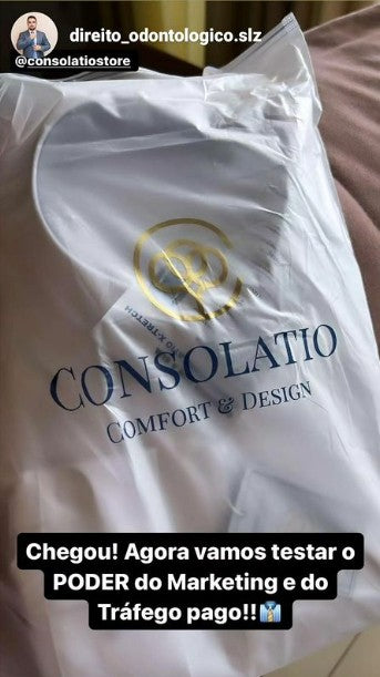 Homem vestindo Camisa Social Tecnológica Ultra-Stretch da Consolatio